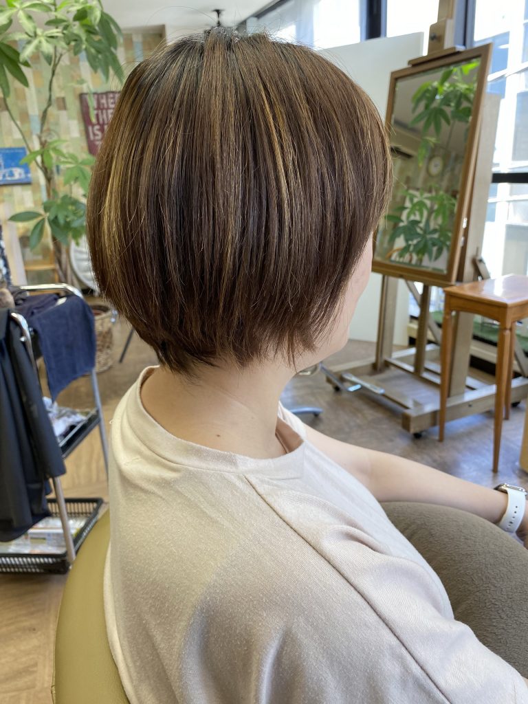 府中 調布ヘアカラー 赤みを消す ハイライトオンシルバー ショート編 府中 調布 美容院 ショートヘアが得意なフリンジ染谷正のブログ