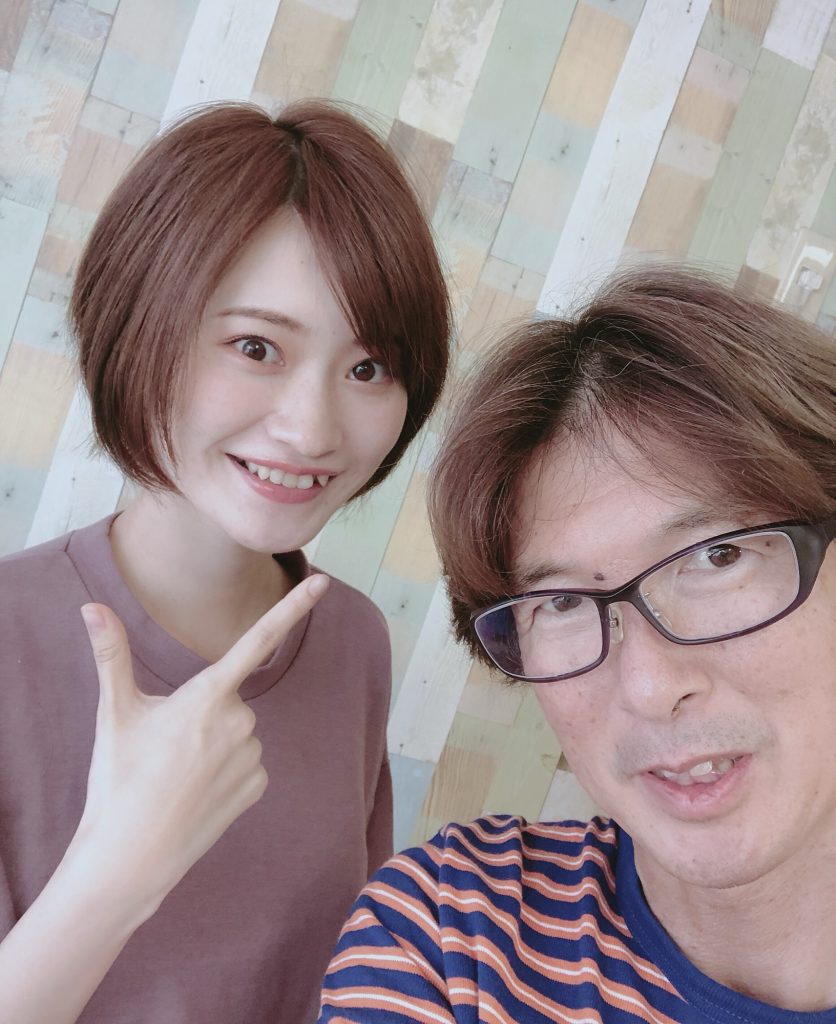 モデルさん今回もご協力ありがとうございました　モデルさんとのツーショット画像